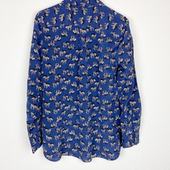 J. Crew Zebra Parade Classic 100 % Silk Blue Blouse size 2 - Picture 5 of 6
